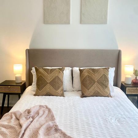 Newly Refurbished 2 Bedroom Apartment In South Лондон Экстерьер фото