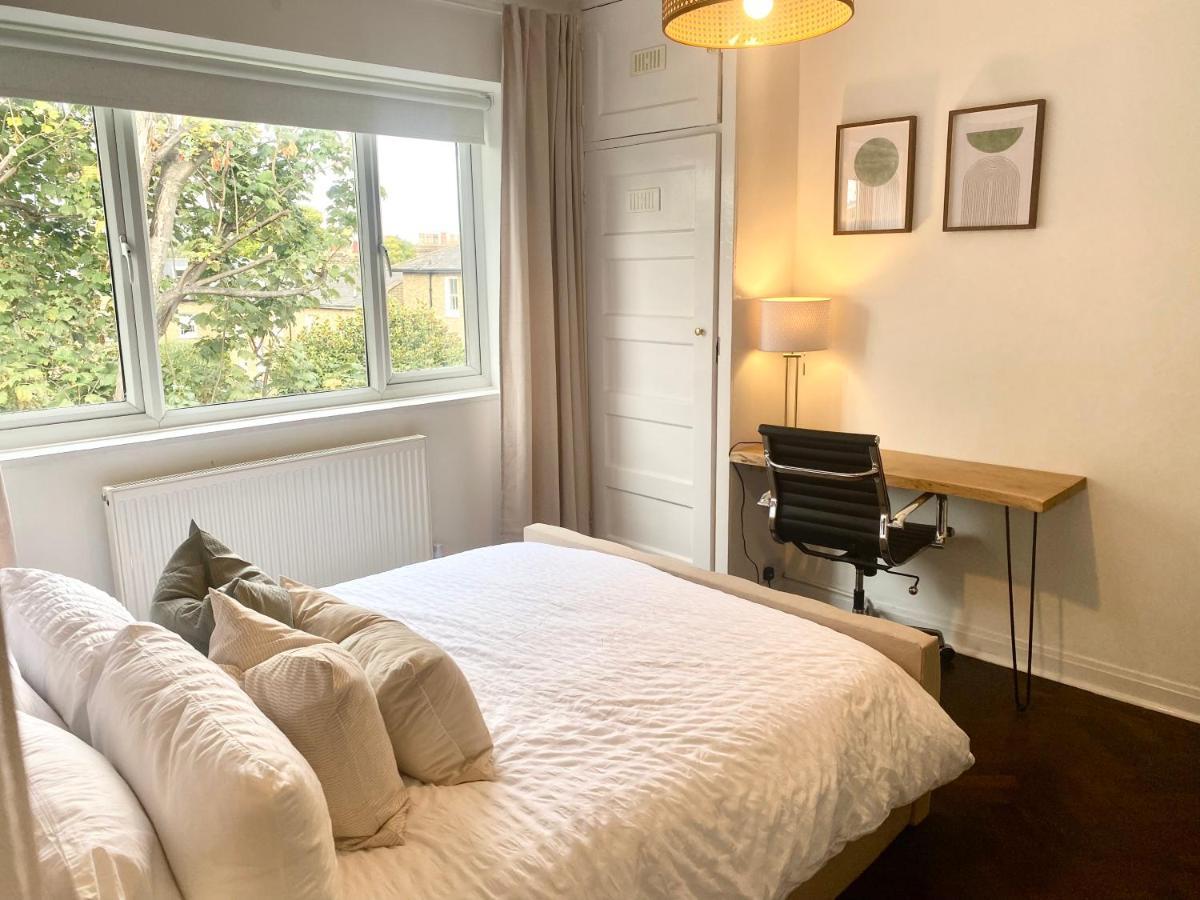 Newly Refurbished 2 Bedroom Apartment In South Лондон Экстерьер фото