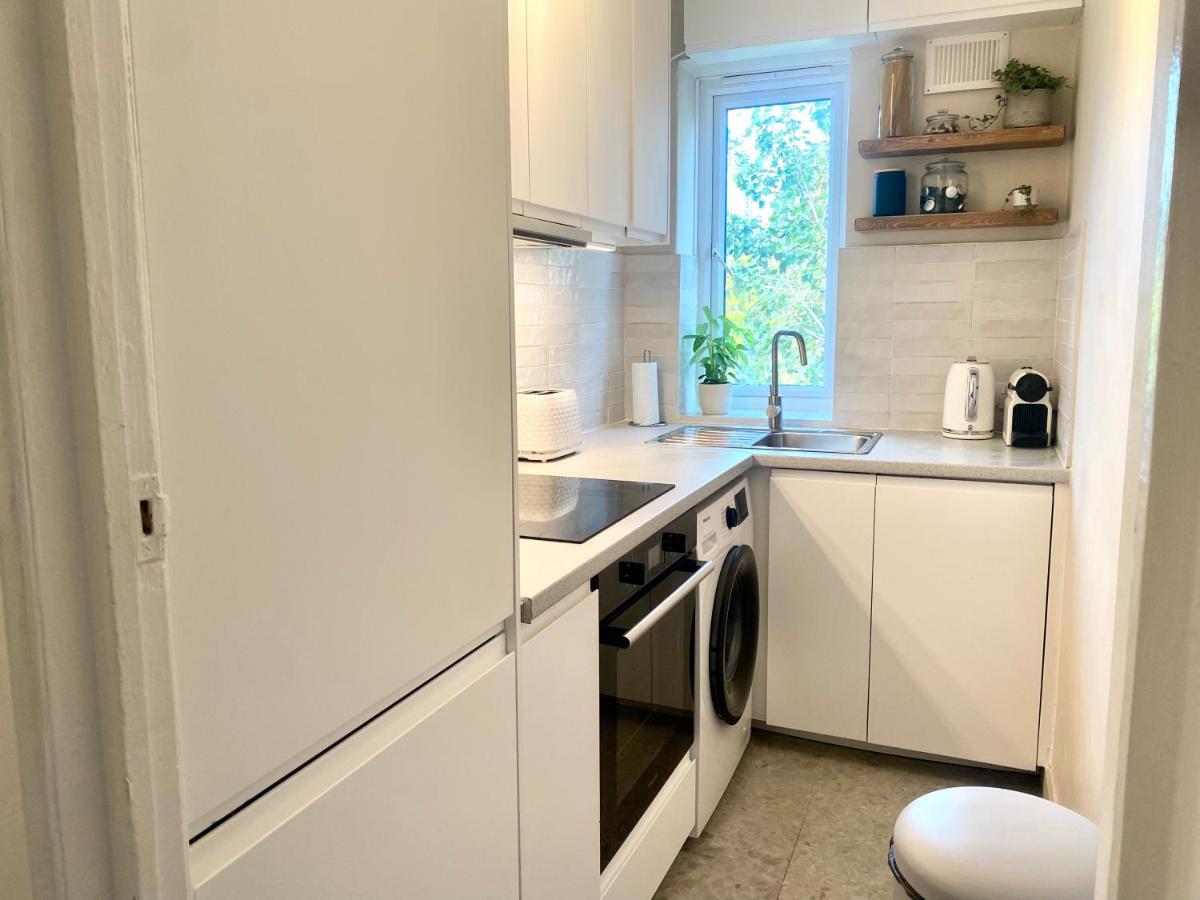 Newly Refurbished 2 Bedroom Apartment In South Лондон Экстерьер фото
