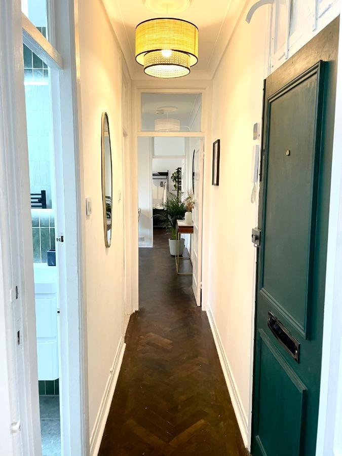Newly Refurbished 2 Bedroom Apartment In South Лондон Экстерьер фото