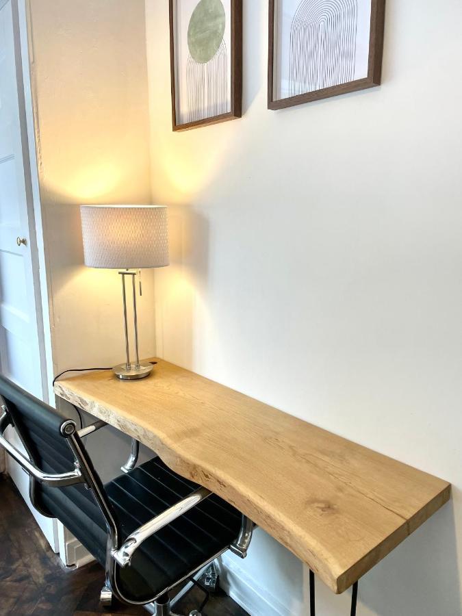 Newly Refurbished 2 Bedroom Apartment In South Лондон Экстерьер фото